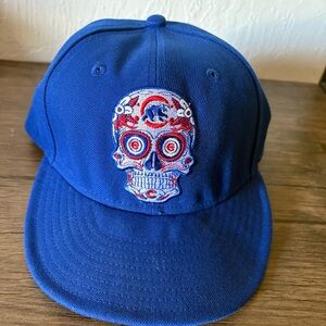 New Era Chicago Cubs Embroidered Sugar Skull‎ 59FIFTY Blue Fitted Hat Sz 7 3/8